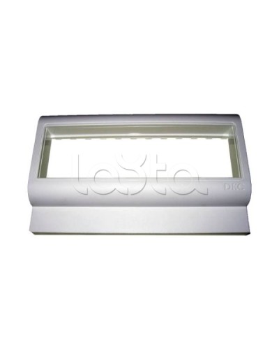 Рамка-суппорт под 6 модулей 45х45 мм PDA3-45N 80 DKC 00563 в Чебоксарах Аксессуары для кабель-канала Pintop.ru