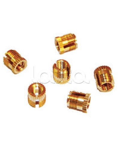 Втулка забивная с внутренней резьбой M6 (10 шт/уп) DKC 501007 в Чебоксарах Крепеж: Дюбели, шурупы, саморезы Pintop.ru