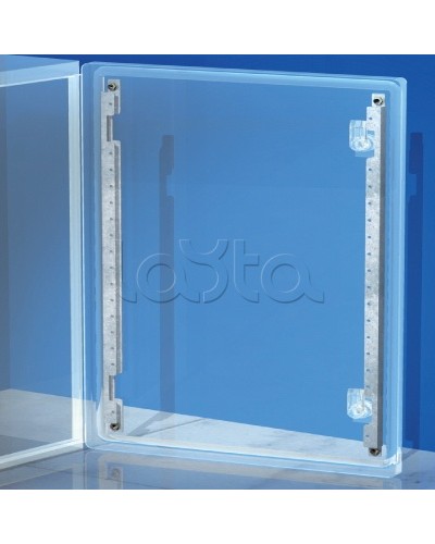 Рейки дверные, вертикальные, для шкафов CE В=600мм, 1 упаковка - 2шт. DKC R5S60 в Чебоксарах Аксессуары для лотков Pintop.ru