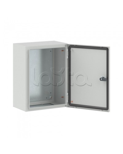 Корпус ST со сплошной дверью и с М/П (400x300x200 мм) DKC (R5ST0432) в Чебоксарах Щиты электрические Pintop.ru