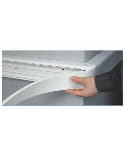 Крышка для кабель-канала 180 мм LEGRAND 010526 в Чебоксарах Аксессуары для кабель-канала Pintop.ru