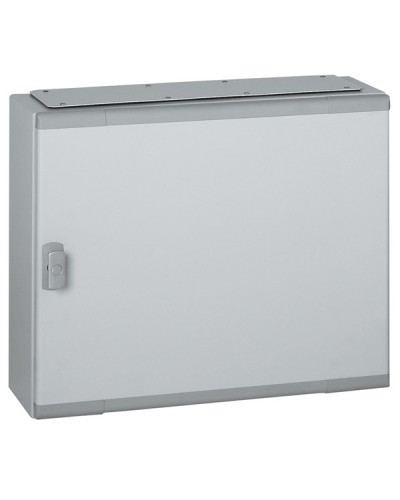 Шкаф распределительный Legrand 020183 в Чебоксарах Щиты электрические Pintop.ru