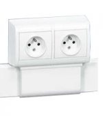 Рамка Mosaic Legrand 031621 в Чебоксарах Аксессуары для кабель-канала Pintop.ru