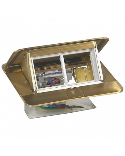 Блок розеточный выдвижной Legrand 054017 в Чебоксарах Блоки розеток Pintop.ru