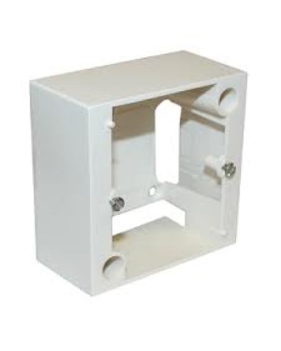 Коробка для накладного монтажа LEGRAND 055439 в Чебоксарах Аксессуары для кабель-канала Pintop.ru