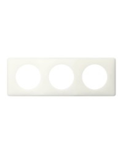 Рамка Legrand 066633 в Чебоксарах Аксессуары для стоек и шкафов Pintop.ru