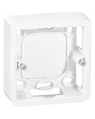 Коробка накладная, глубина 30 мм, белая Mosaic Legrand 080280 в Чебоксарах Аксессуары для кабель-канала Pintop.ru