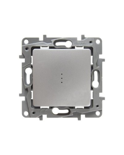 Переключатель с подсветкой Etika Plus 10 AX 250 В алюминий Legrand 672415 в Чебоксарах Аксессуары для кабель-канала Pintop.ru