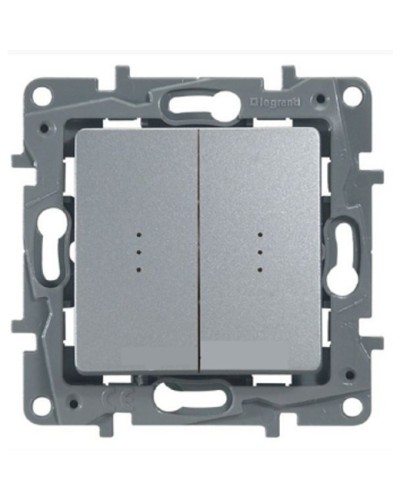 Переключатель двухклавишный с подсветкой Etika Plus 10 AX 250 В алюминий Legrand 672416 в Чебоксарах Аксессуары для кабель-канала Pintop.ru