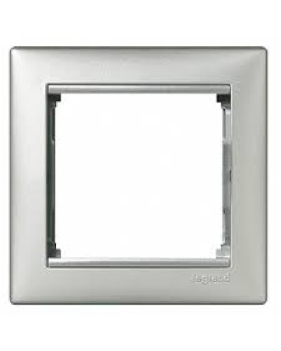 Рамка Valena 1 пост LEGRAND 770151 в Чебоксарах Аксессуары для кабель-канала Pintop.ru